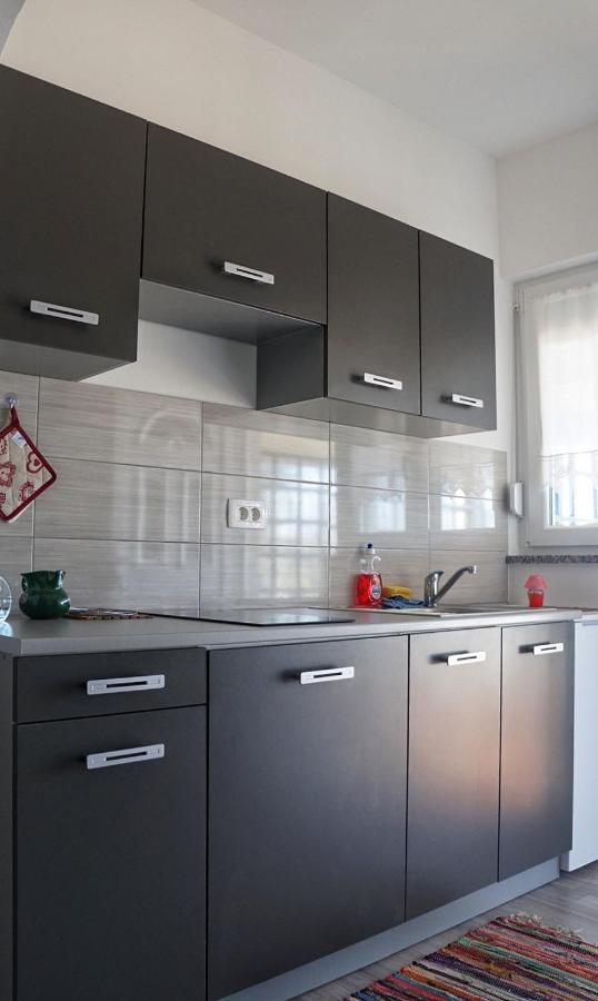 Apartmani Vesna Zambratija  Extérieur photo