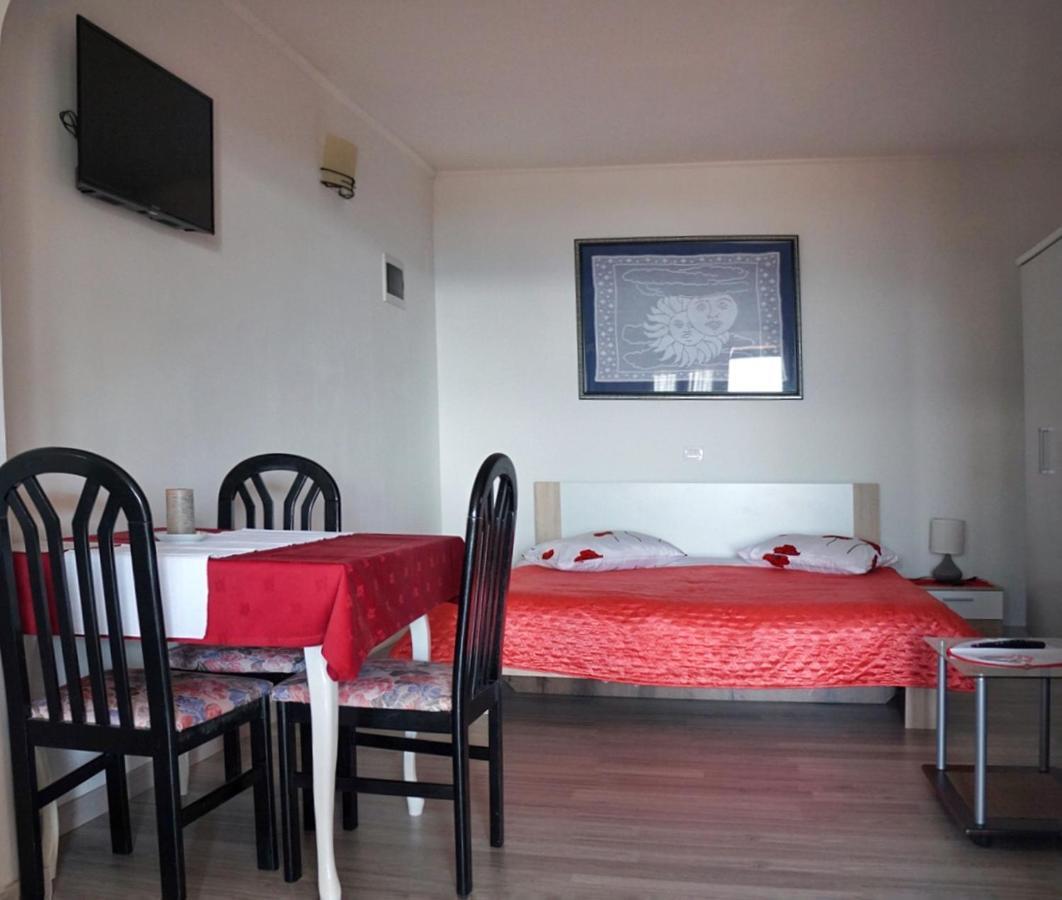Apartmani Vesna Zambratija  Extérieur photo