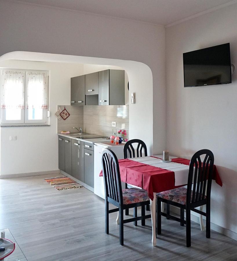 Apartmani Vesna Zambratija  Extérieur photo