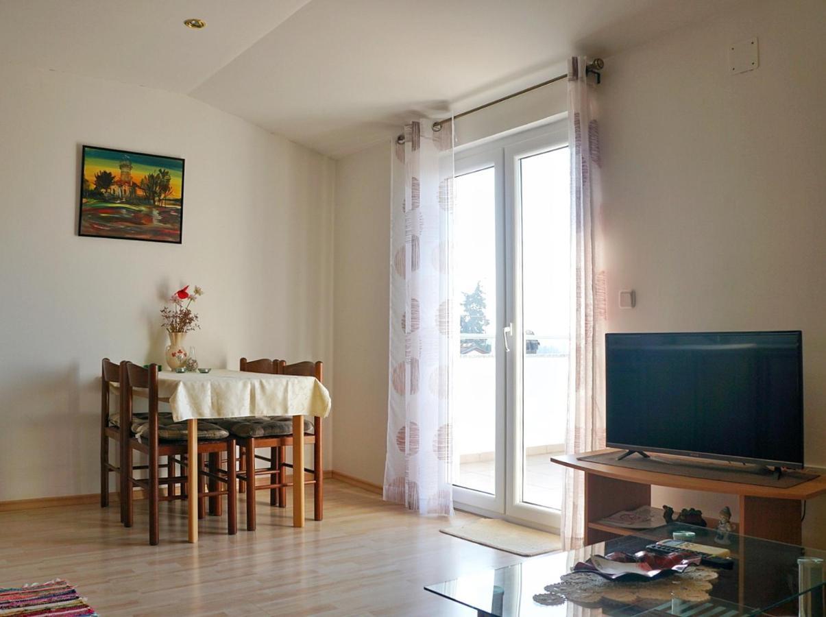 Apartmani Vesna Zambratija  Extérieur photo