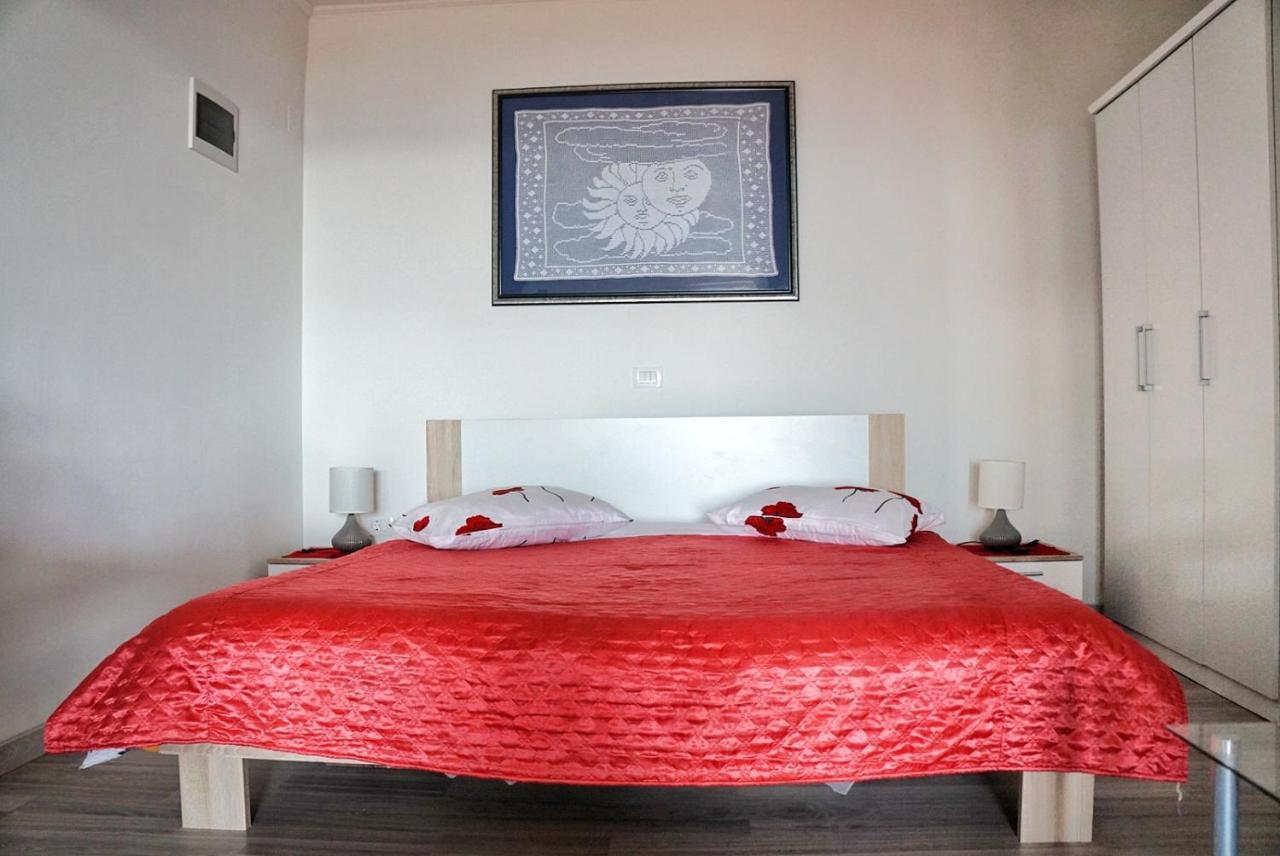 Apartmani Vesna Zambratija  Extérieur photo